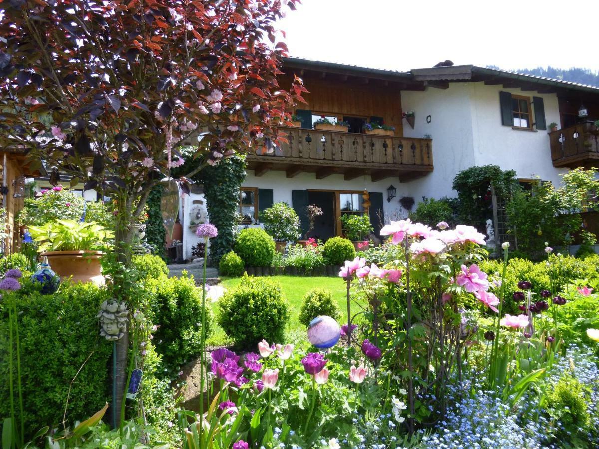 Ferienwohnung Mitteldorf Оберамергау Екстериор снимка